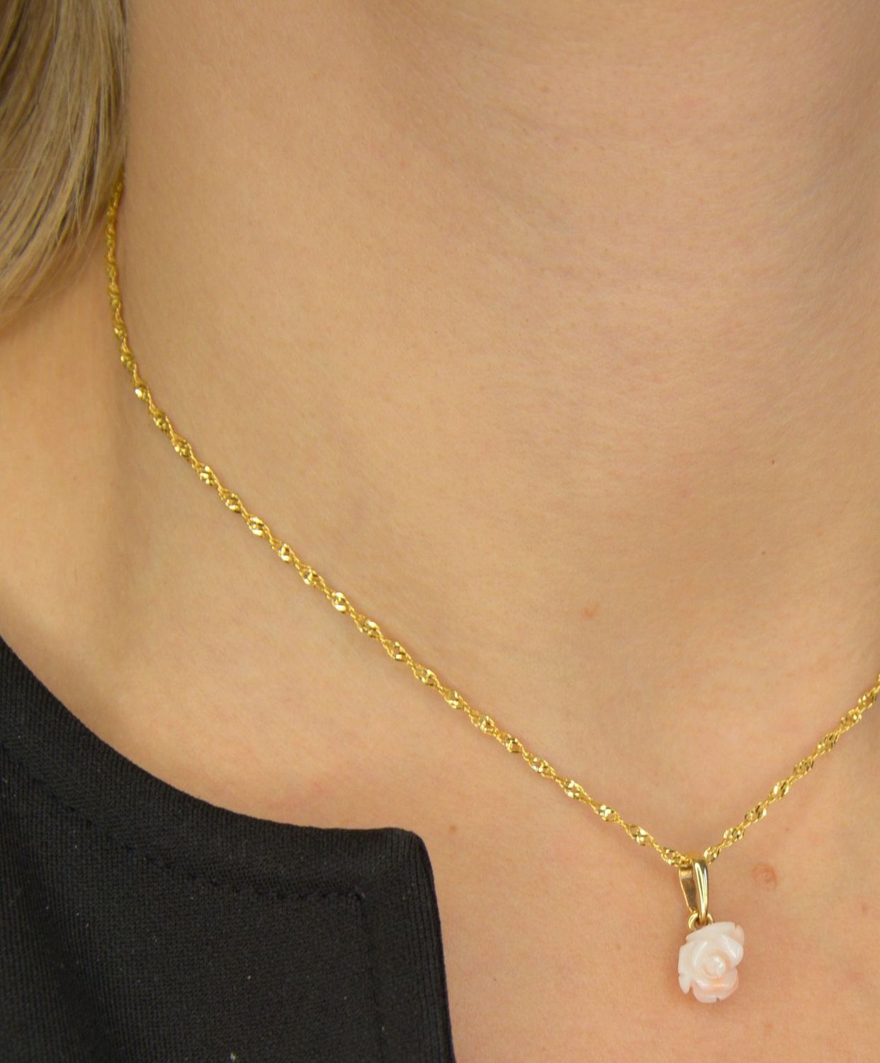 Złoty łańcuszek singapur 333 o szerokości 2 mm DIA-LAN-1431-333 2mm ✅ Złoty łańcuszek wykonany z wysokiej jakości złota próby 333 ✅.jpg